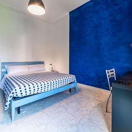 ローマCasa Guapita - Metro Malatestaアパートメント エクステリア 写真